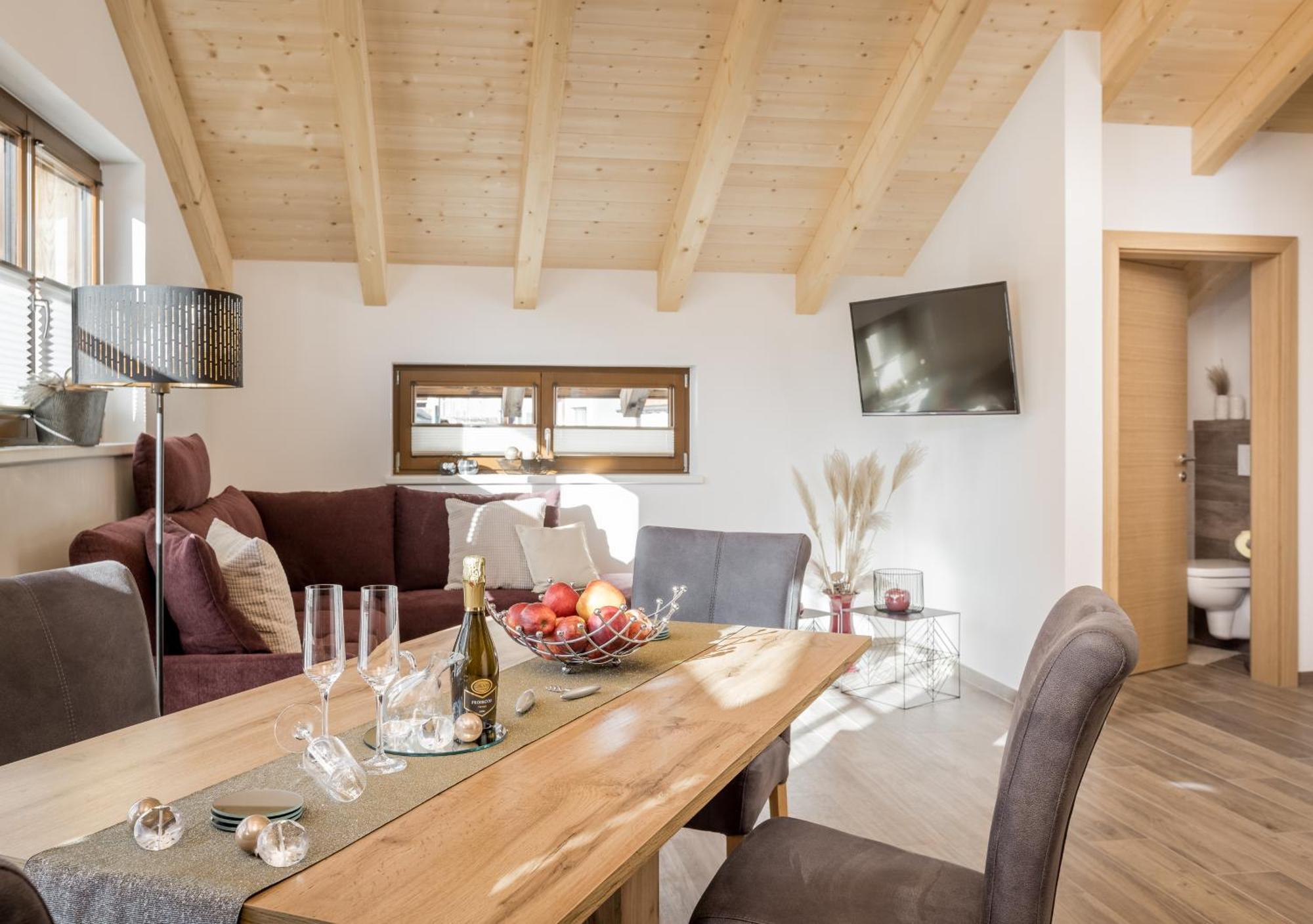 Am Dorfbrunnen Apartman Oetz Kültér fotó