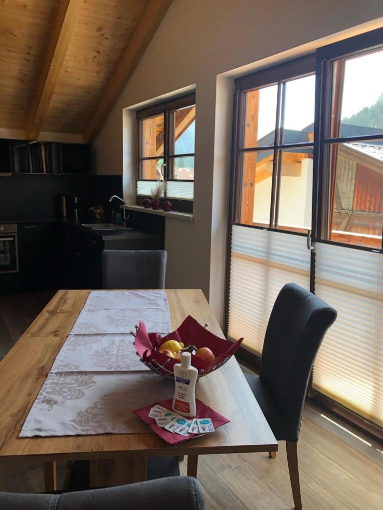 Am Dorfbrunnen Apartman Oetz Kültér fotó